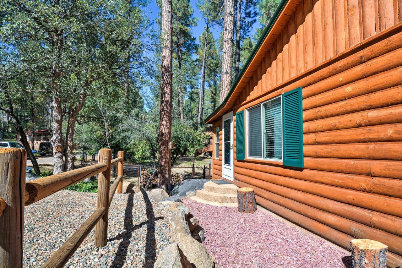 Cozy Cabin With Ac And Deck, 5 Mi To Downtown Prescottヴィラ エクステリア 写真