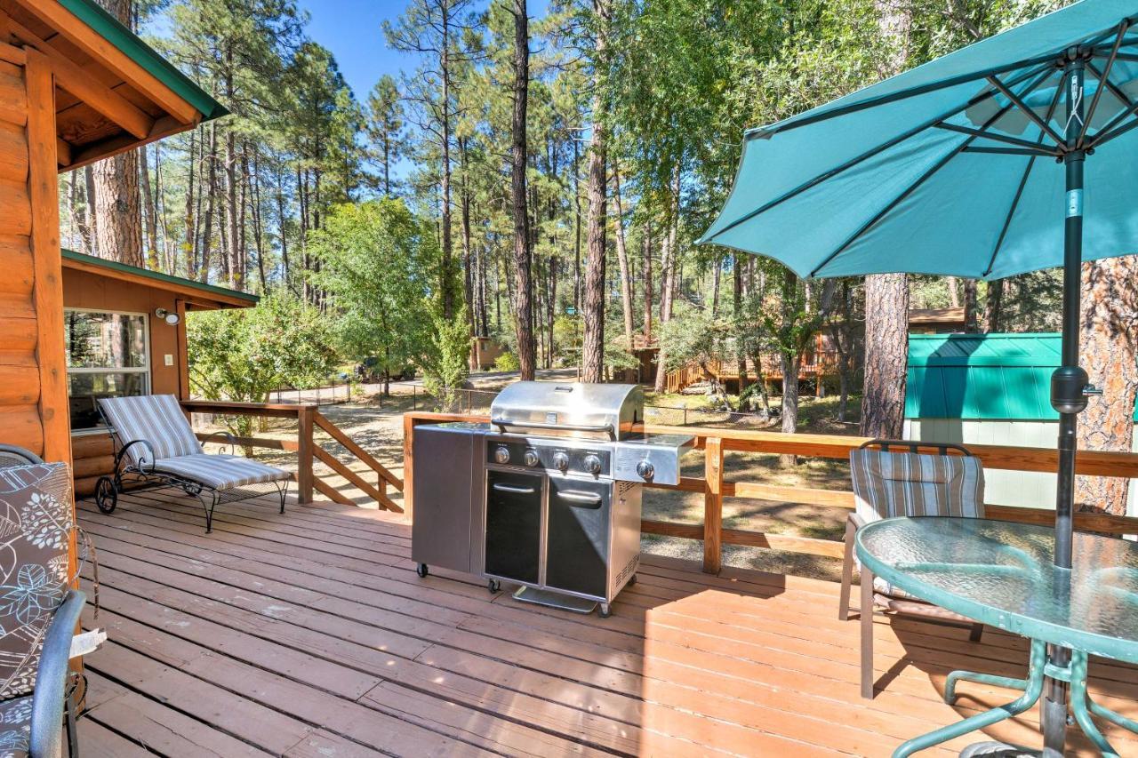 Cozy Cabin With Ac And Deck, 5 Mi To Downtown Prescottヴィラ エクステリア 写真