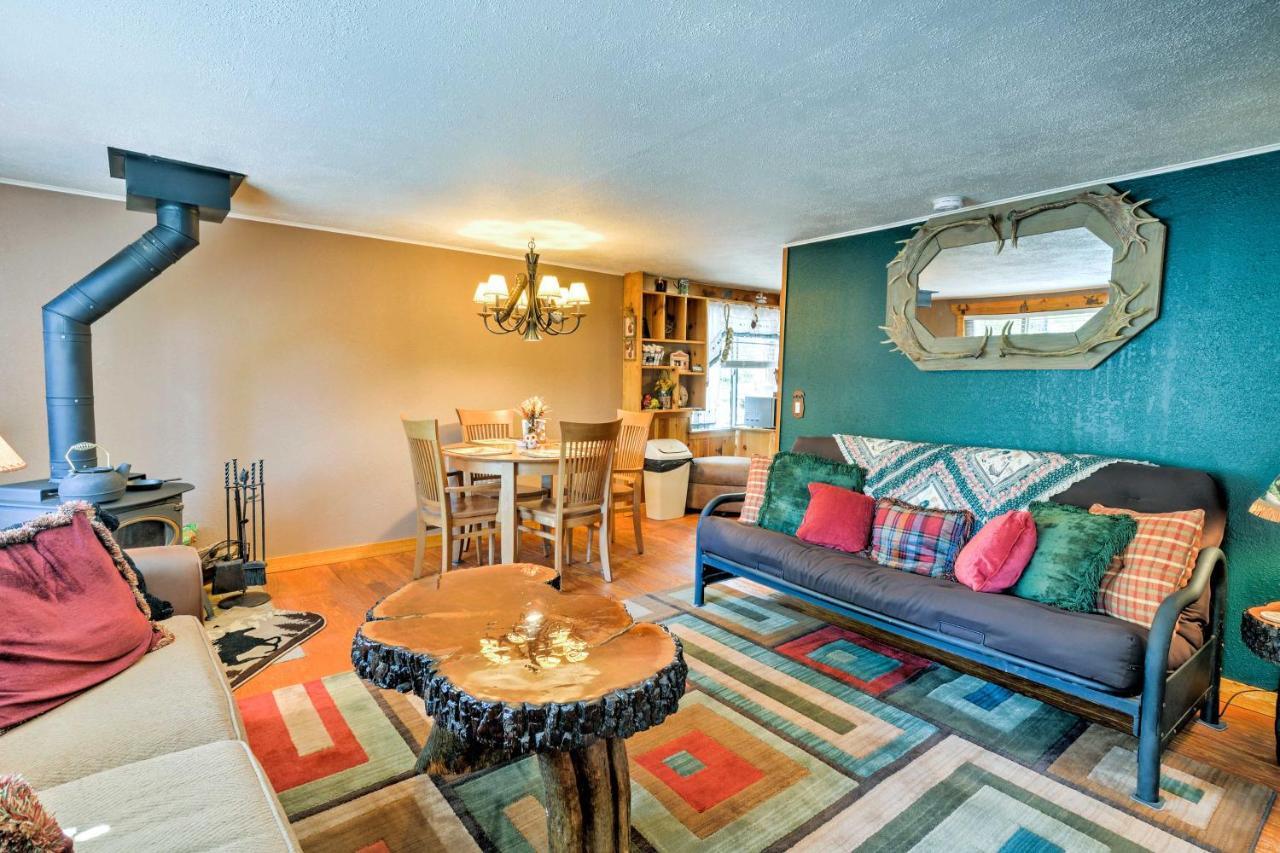 Cozy Cabin With Ac And Deck, 5 Mi To Downtown Prescottヴィラ エクステリア 写真